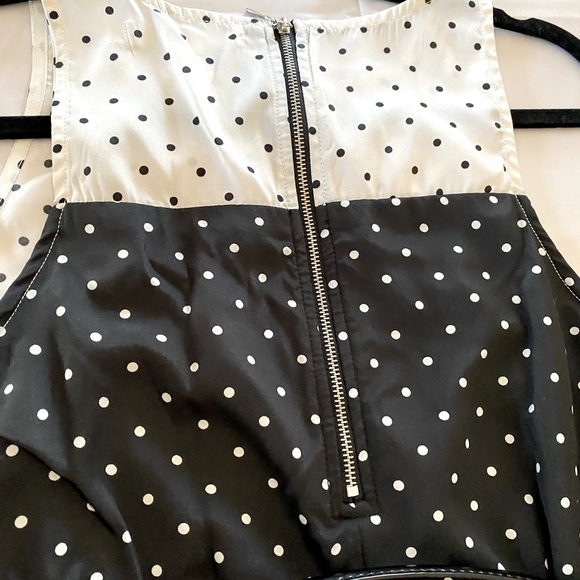 Rewind Black & White Slip on Polka Dot Dress. Sz. XS/Juniors with belt. EUC - Picture 3 of 11